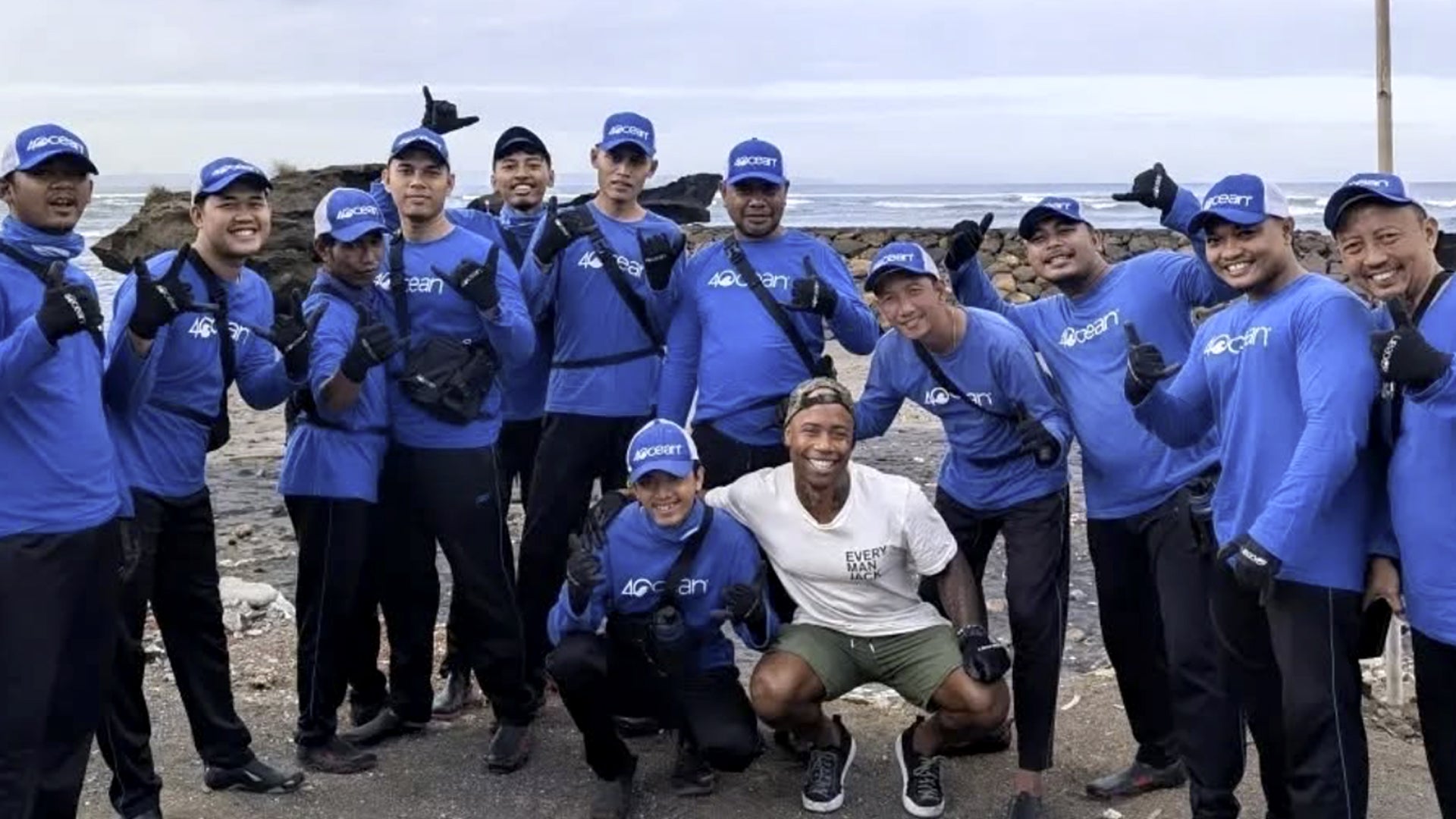 Andrew King Partners With 4Ocean To Give Back